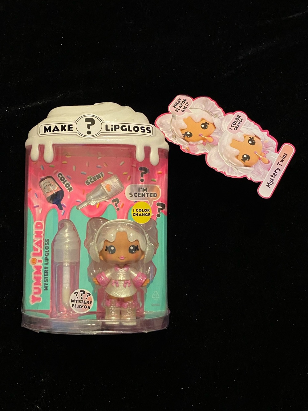 Yummi Land Make ? Lipgloss Mystery Twin Doll - Pink & White